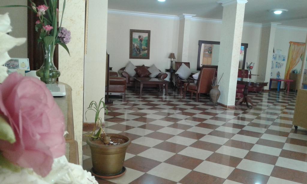 Dynasty Suite Aley Buitenkant foto